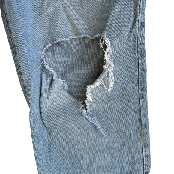 Levi's Women's Size 30x31 '94 Baggy Straight Leg & Distressed Jeans Medium Wash - Picture 4 of 9